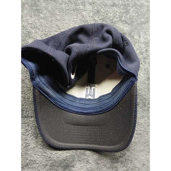Nike Tiger Woods Golf Hat Cap TW Fitted Flexfit Adult M/L Navy Blue Logo Stretch - Picture 7 of 7